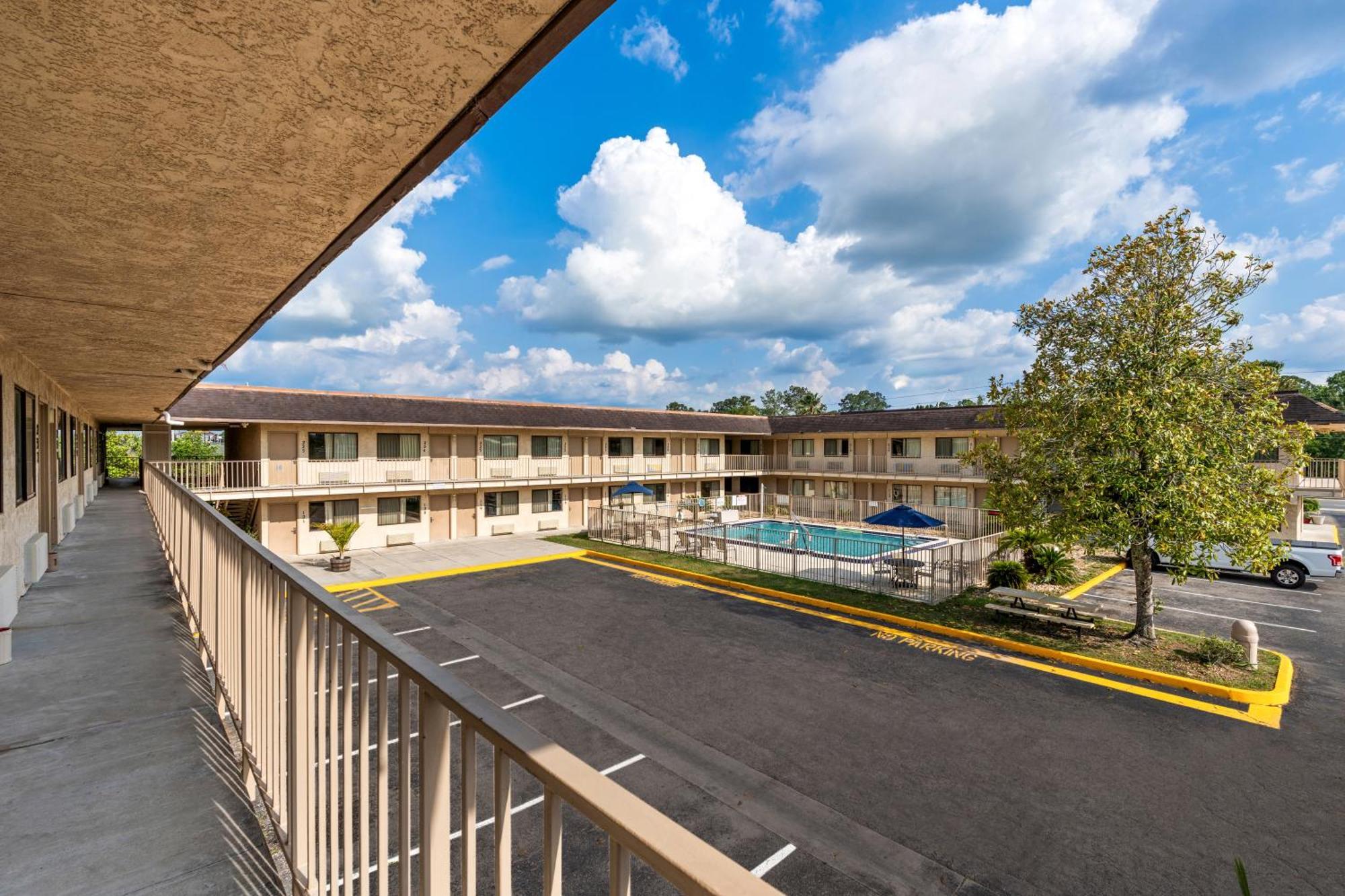 Americas Best Value Inn - Lake City Exteriér fotografie