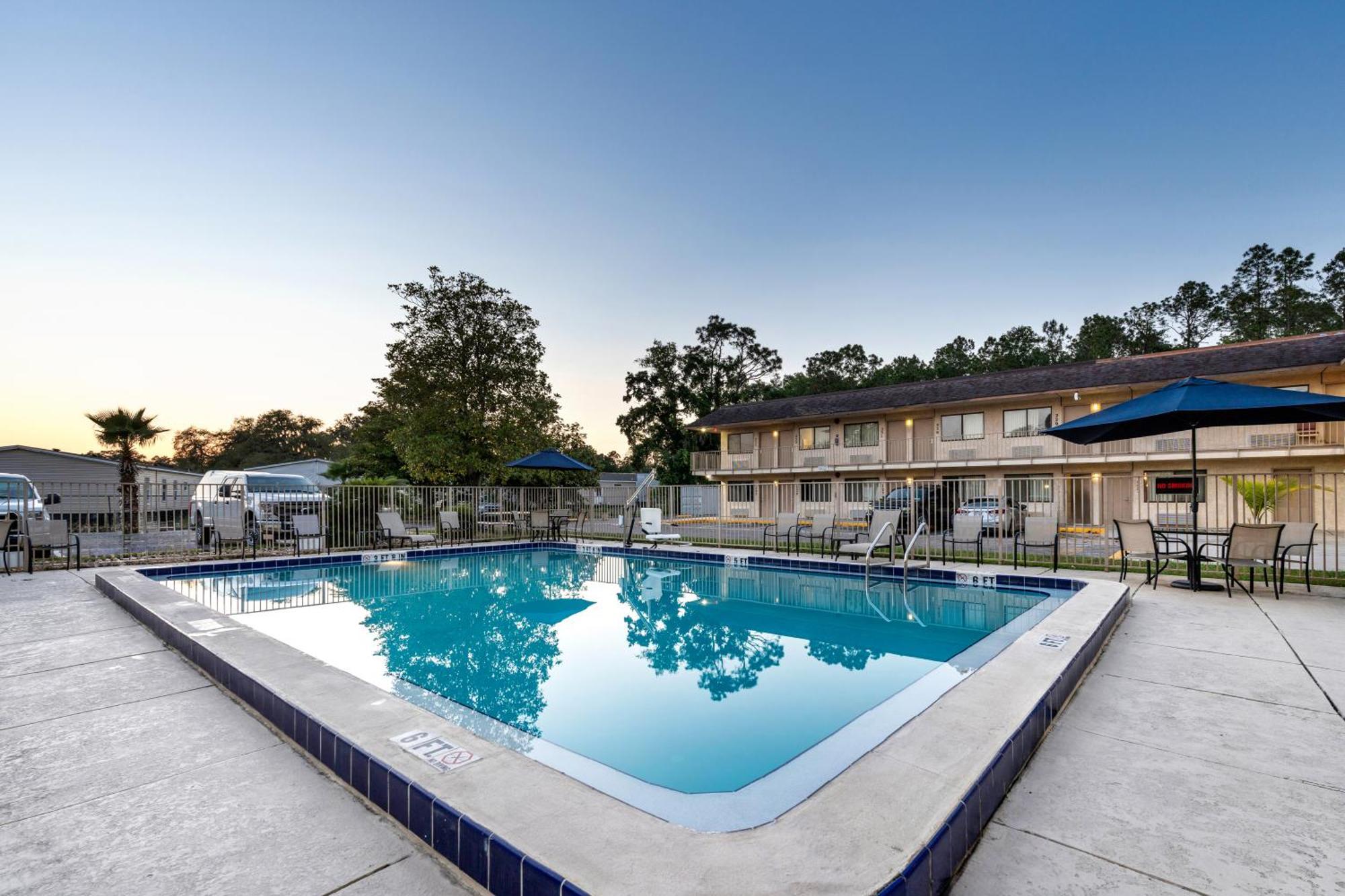 Americas Best Value Inn - Lake City Exteriér fotografie