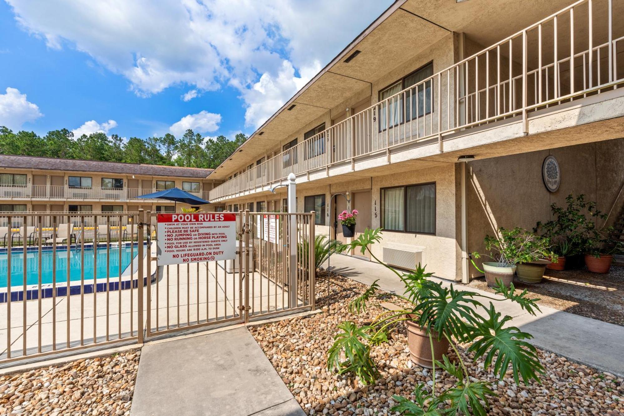 Americas Best Value Inn - Lake City Exteriér fotografie