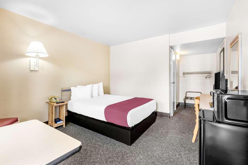 Americas Best Value Inn - Lake City Pokoj fotografie