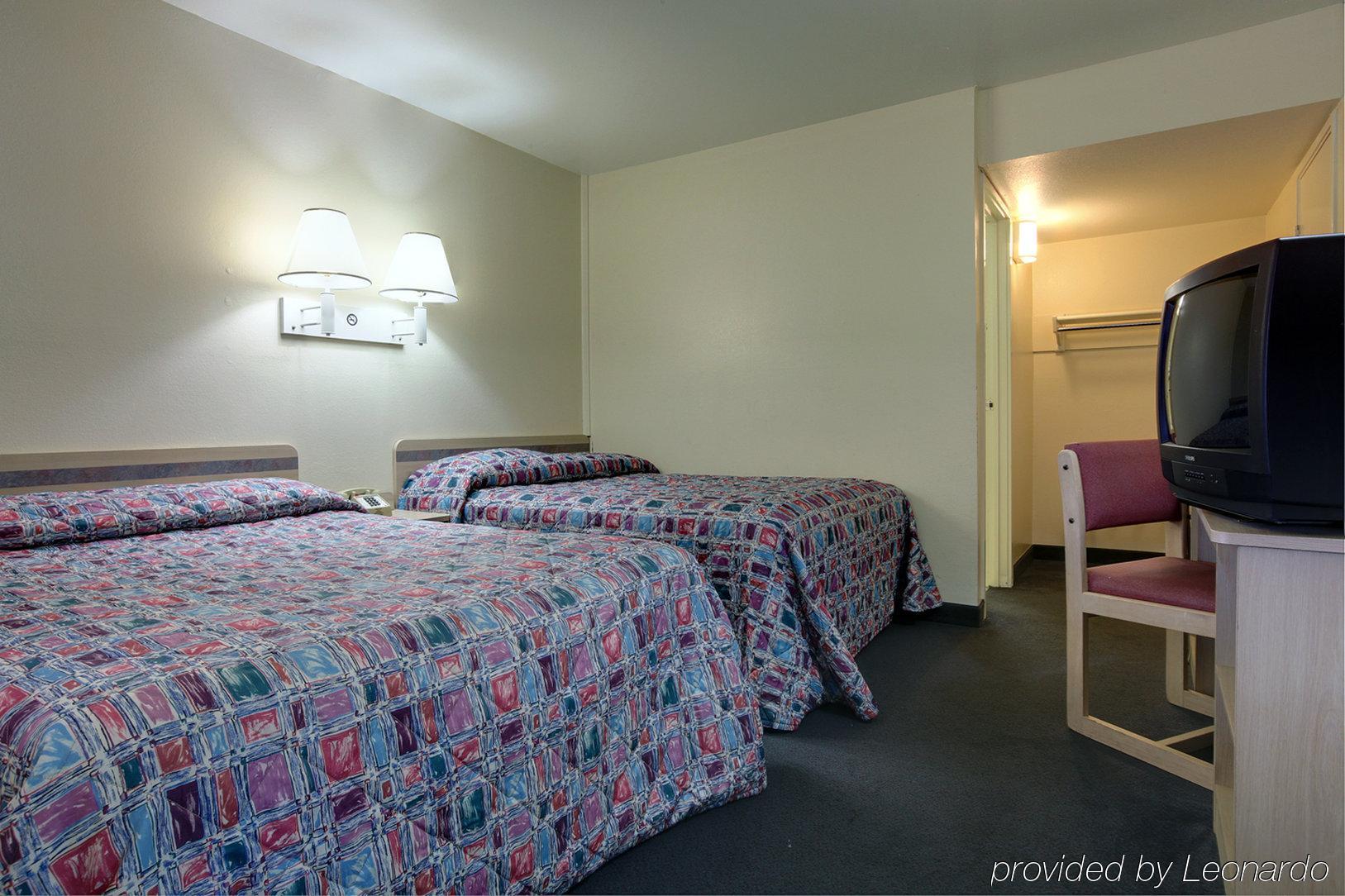 Americas Best Value Inn - Lake City Pokoj fotografie